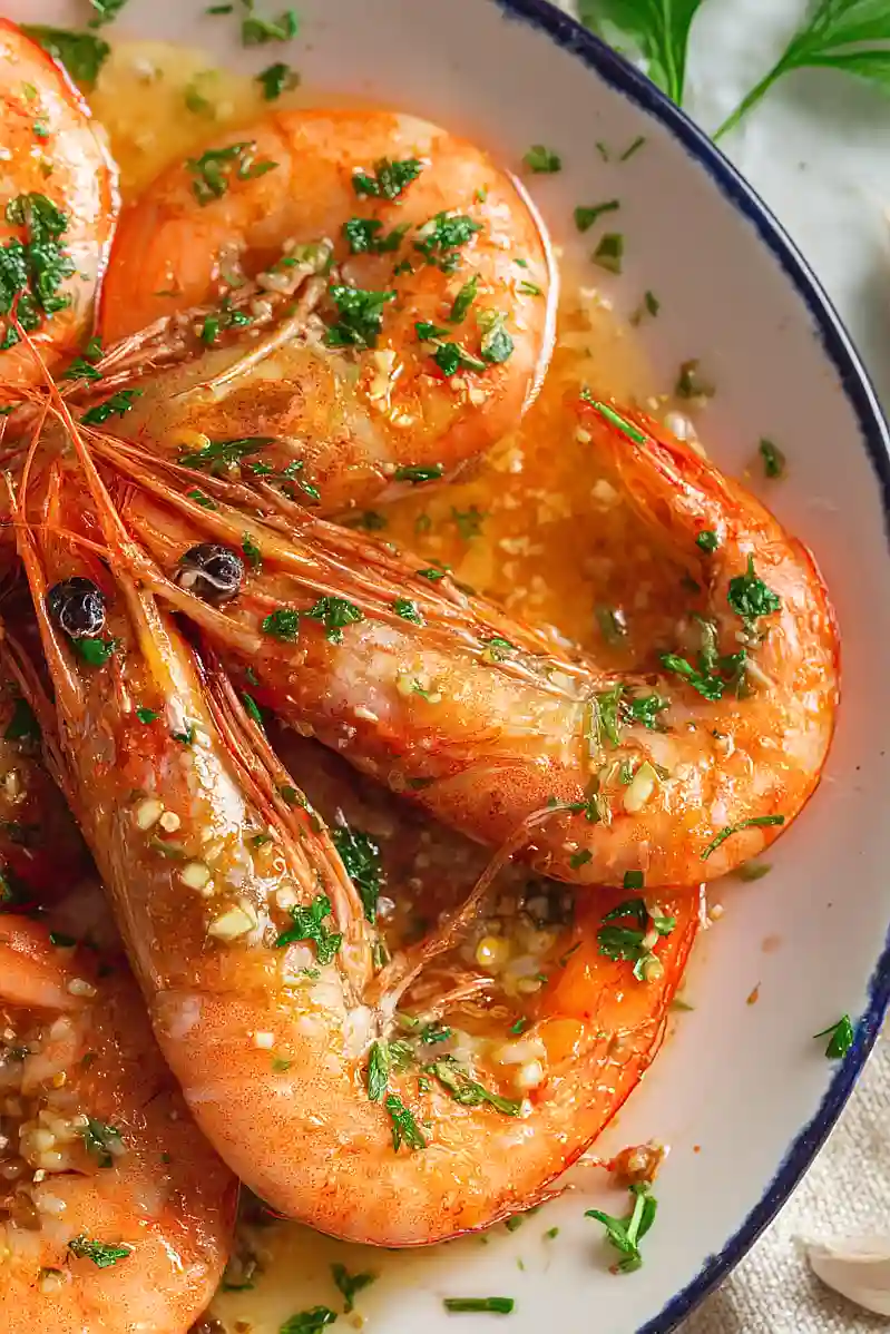 garlic butter shrimp in shell